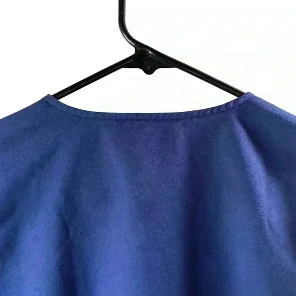 ERGO LIFE Women’s Threads Medical Scrub Top V-neck Navy Blue S - Picture 6 of 14